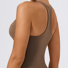 Load image into Gallery viewer, Soleil Halter